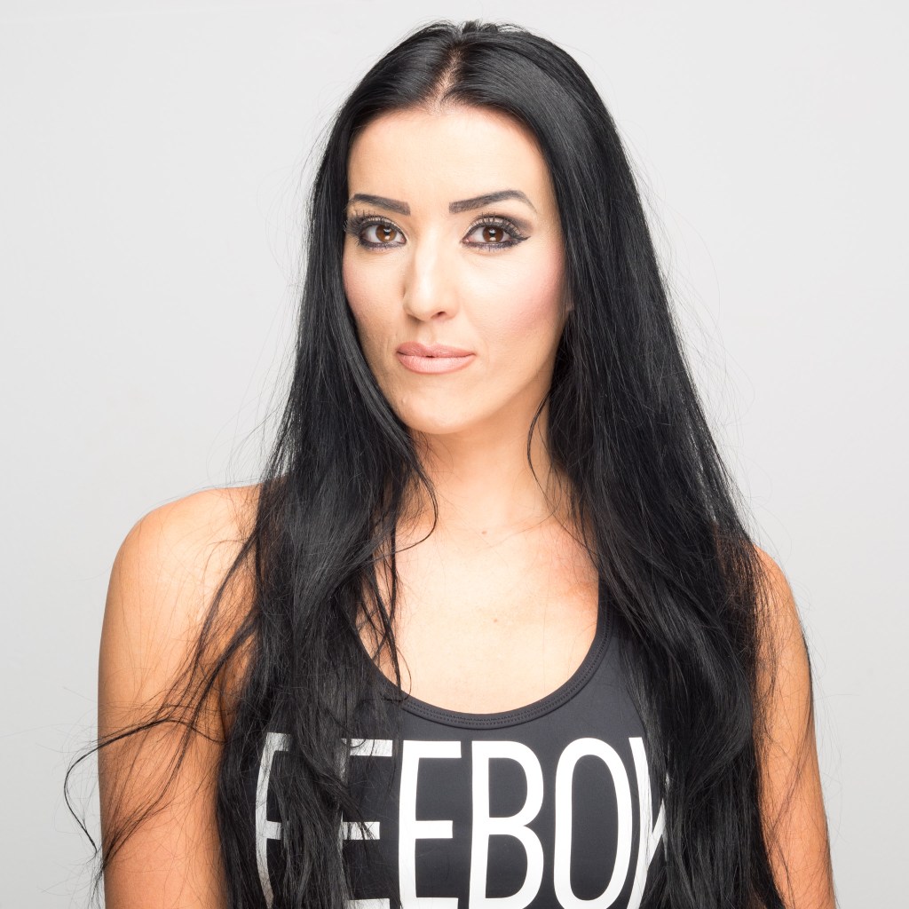 Shooting Linzi with One&nbsp;Light