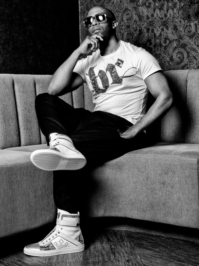 A Shoot with Fashion Designer Hilton&nbsp;Mutariswa